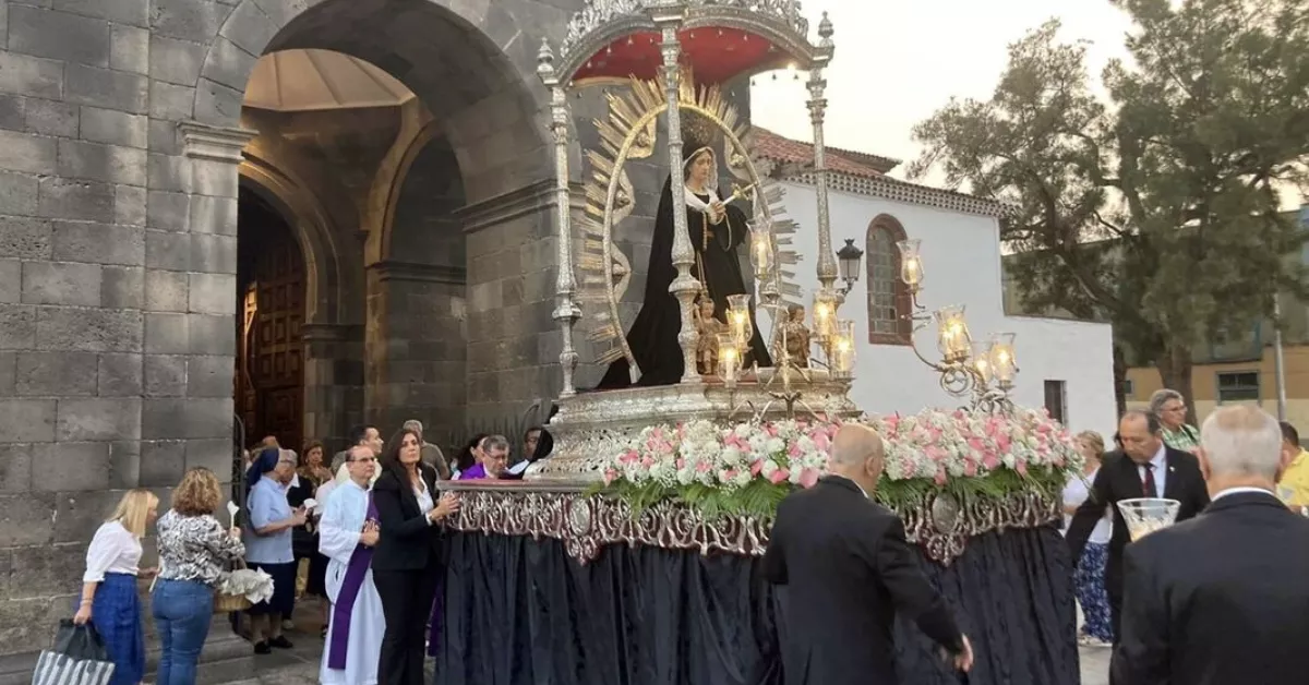 Restricciones y cortes de tráfico por Semana Santa / AYUNTAMIENTO DE SANTA CRUZ DE TENERIFE