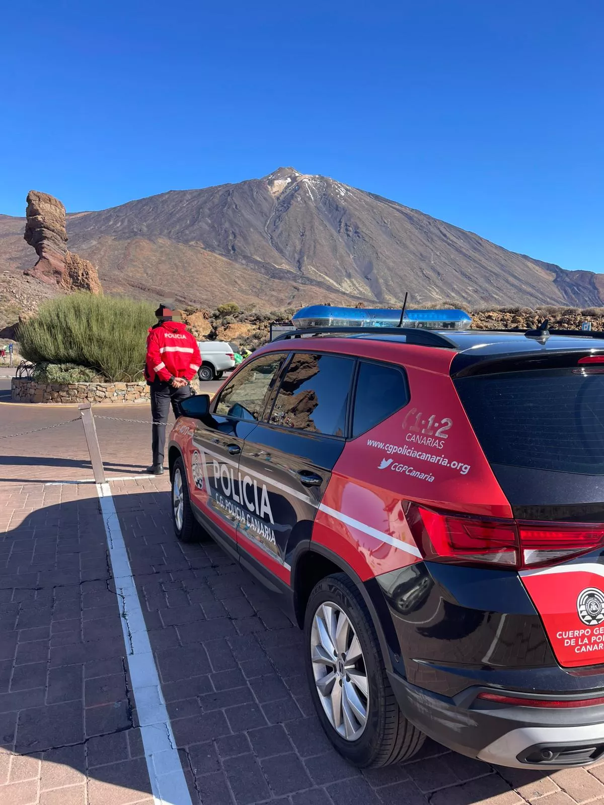 Policía Canaria en el Teide. / CABILDO DE TENERIFE