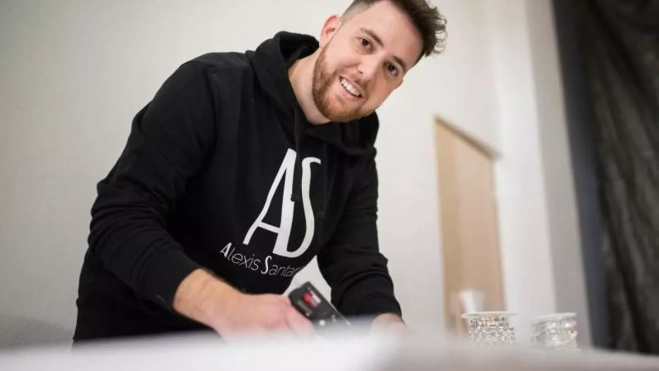 ea8ccdff 290b 46d0 a49c 55b9894e5e23 woman libre 1200 default 0 (1) ea8ccdff 290b 46d0 a49c 55b9894e5e23 woman libre 1200 default 0 (1)