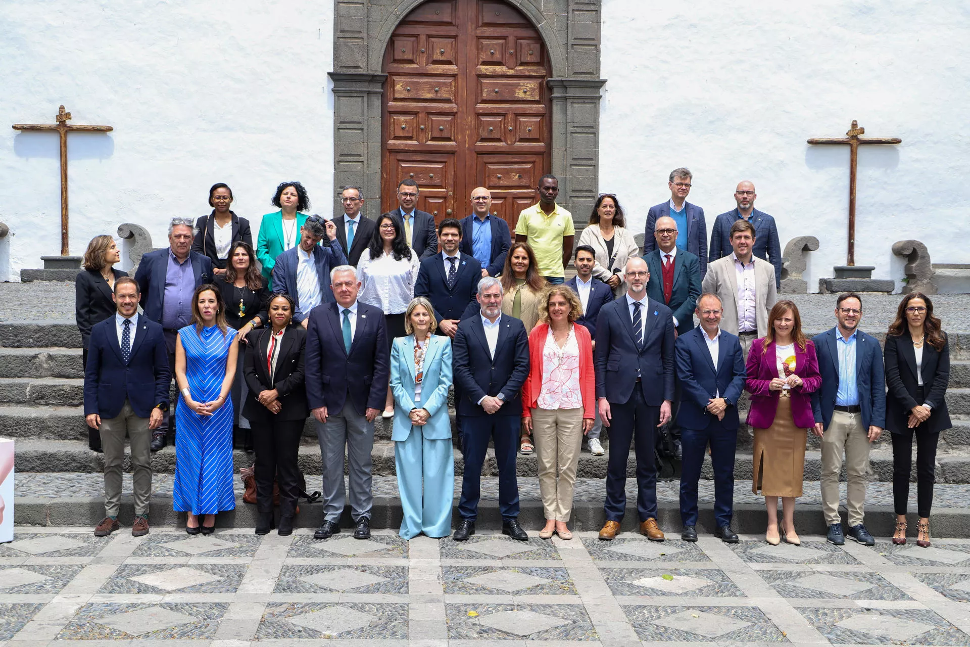 Canarias impulsa en la UE una estrategia para limitar la compra de viviendas por no residentes. / LUIS G. MORERA-EFE