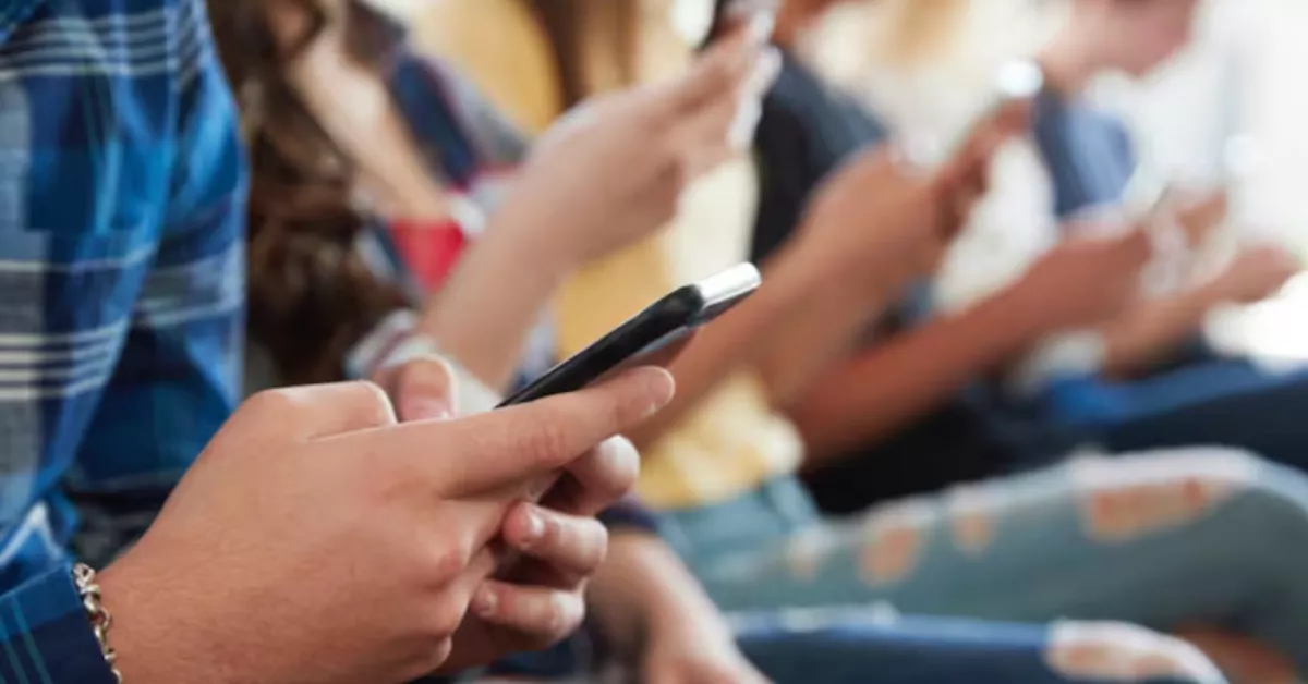 Detectar y controlar el ciberacoso cada vez se complica más con el avance de la tecnología / AH