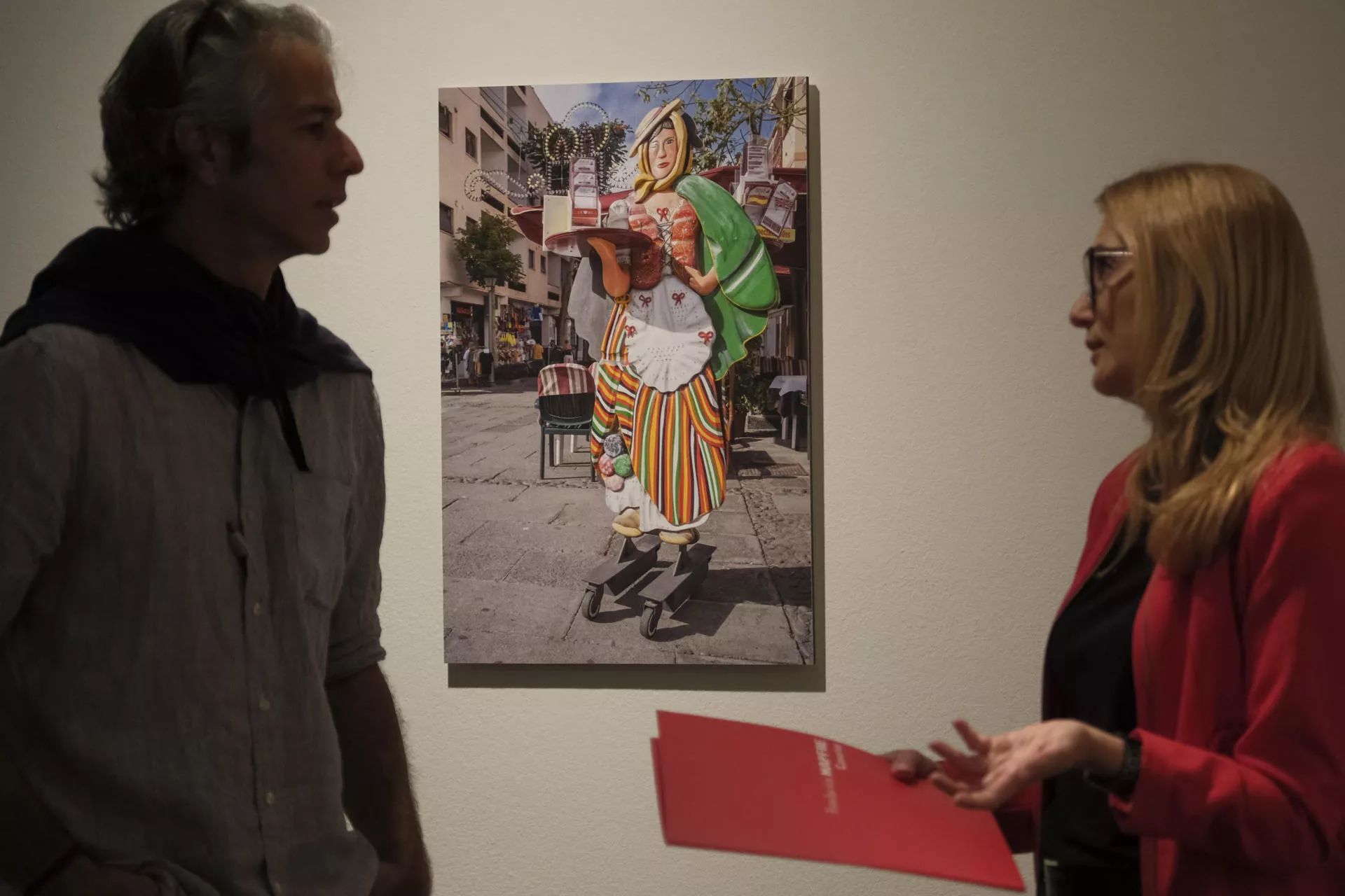 Fundación Mapfre Canarias expone 'Recuerdos de un paisaje deconstruido' sobre el territorio. / ÁNGEL MEDINA G.-EFE