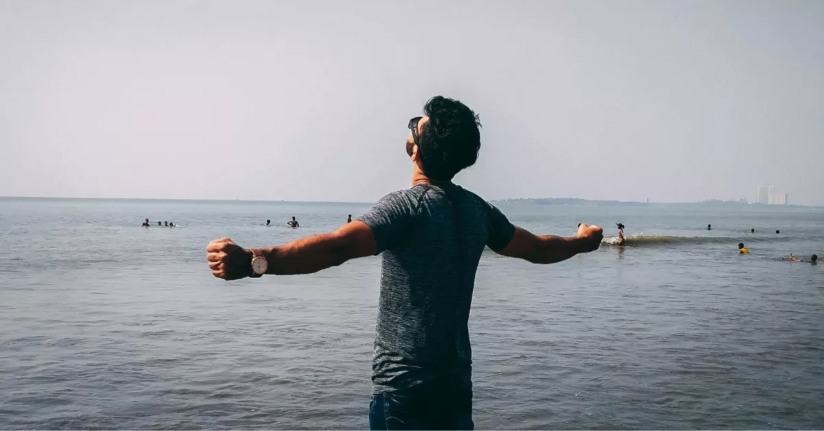 Imagen de un hombre disfrutando / PEXELS 