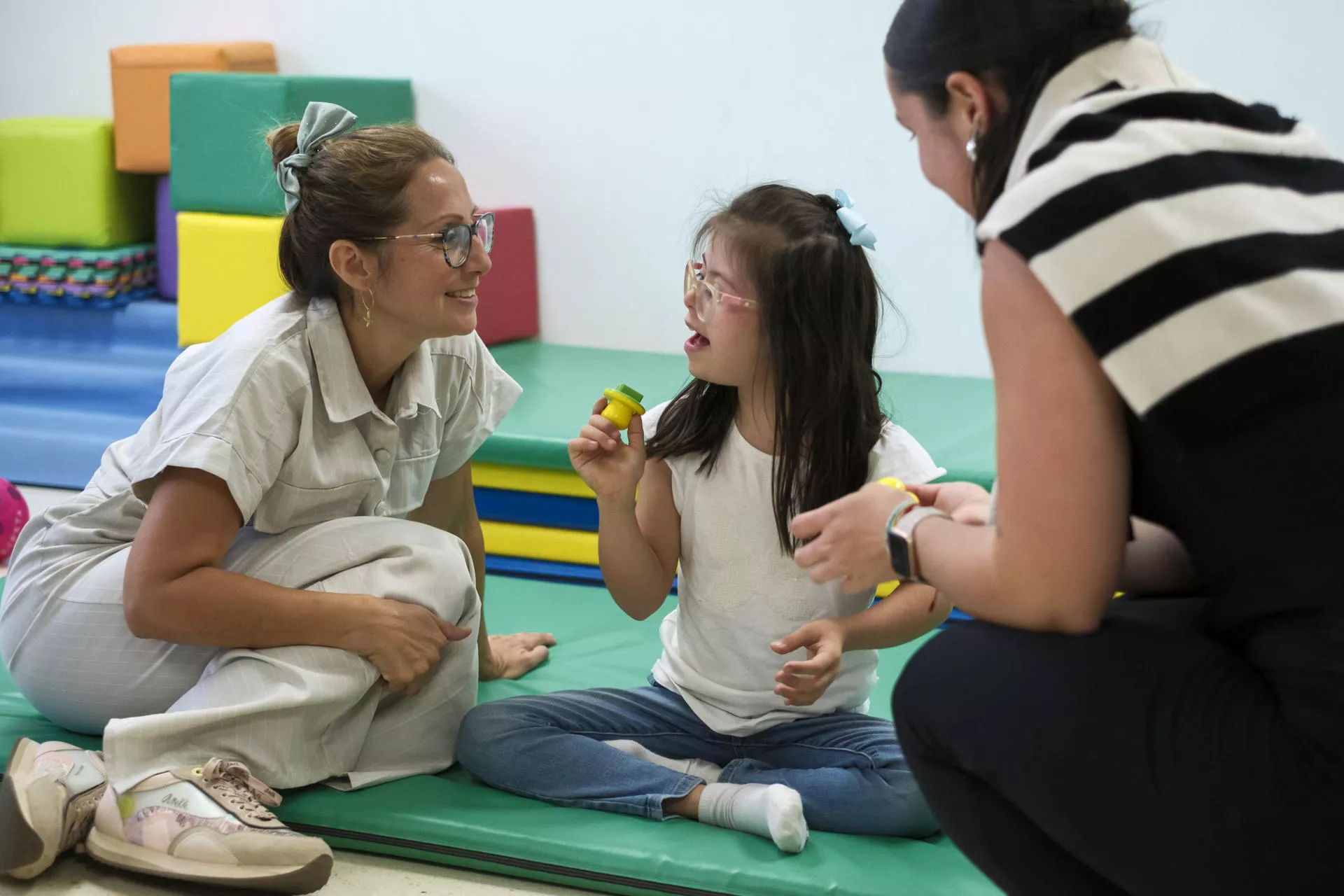 La lucha de Victoria: una niña con síndrome de Down frente a la exclusión escolar en Canarias. / ÁNGEL MEDINA G.-EFE
