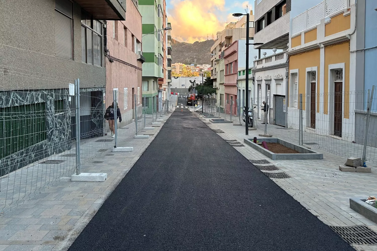 Obras en la calle de La Rosa./ CEDIDA