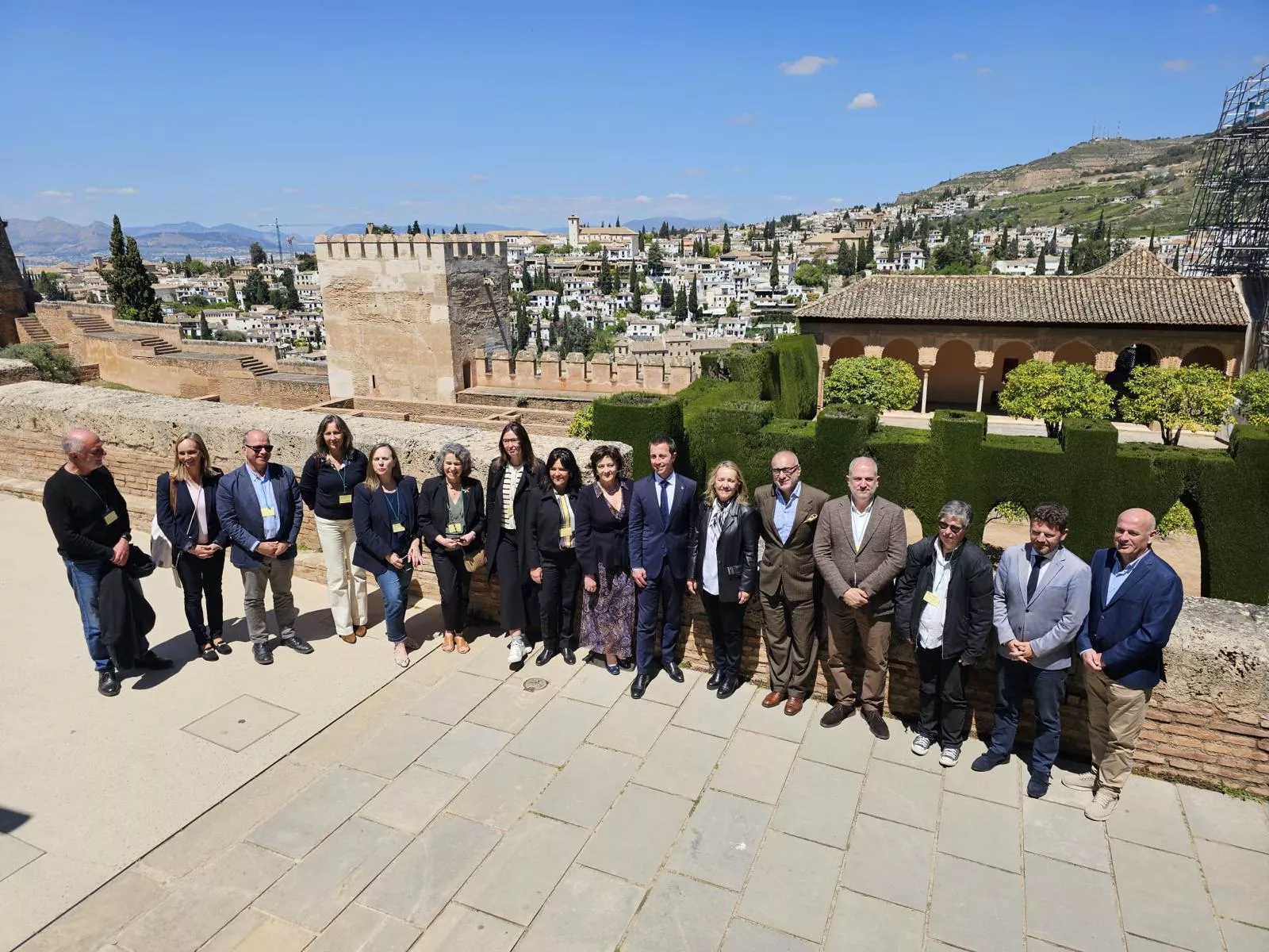 Representantes de la Alianza tras la Asamblea celebrada en la Alhambra de Granada. / CABILDO DE GRAN CANARIA