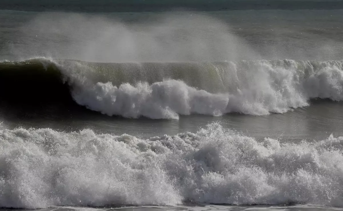 Imagen de fuerte oleaje / EFE