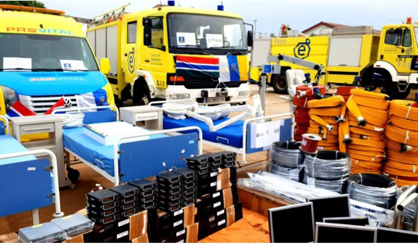 Envío de ayuda humanitaria a Gambia. / GOBIERNO DE CANARIAS