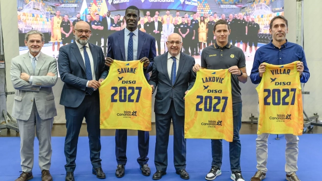 Triple de estabilidad en el Granca: Savané, Villar y Lakovic, renovados hasta 2027. / CABILDO DE GRAN CANARIA Triple de estabilidad en el Granca: Savané, Villar y Lakovic, renovados hasta 2027. / CABILDO DE GRAN CANARIA