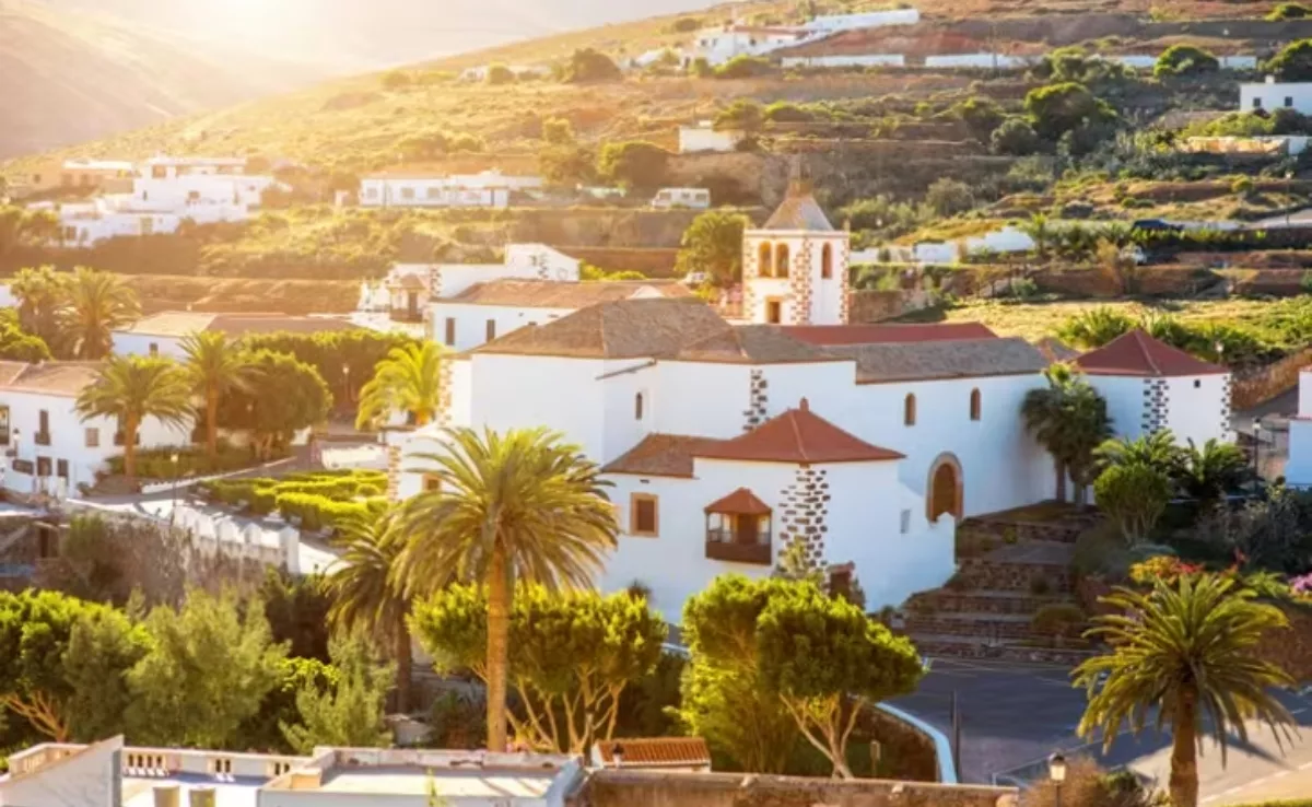 Panorámica de Betancuria, el pueblo de Canarias con menos habitantes / TURISMO DE ESPAÑA