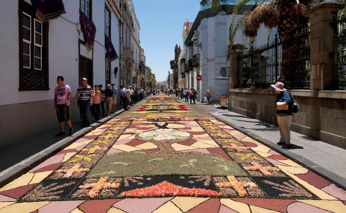 Imagen de las alfombras de La Laguna / TURISMO DE LA LAGUNA