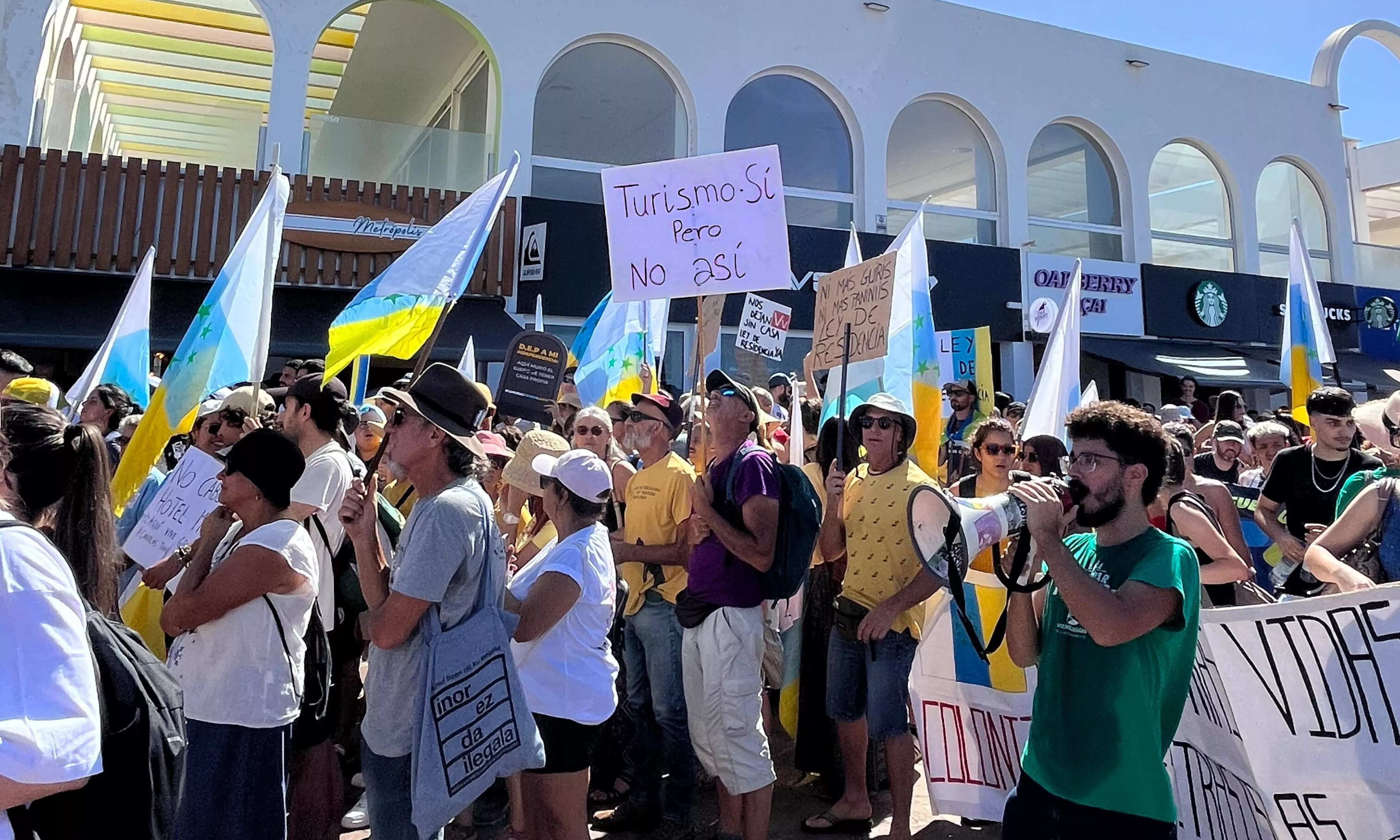 Momento de la manifestación 'Canarias tiene un límite'. /AH