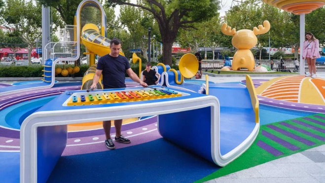 Javier González, arquitecto canario en Asia / CEDIDA