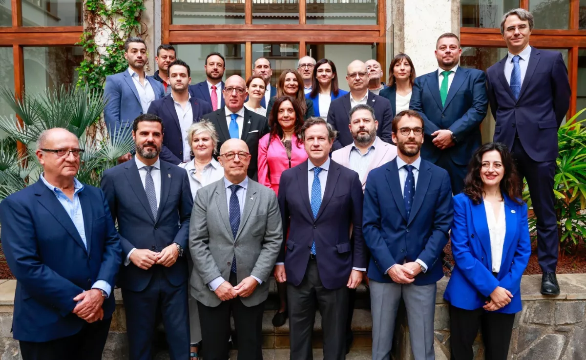 Canarias, primera comunidad en firmar el manifiesto por una Estrategia de Economía Azul./ GOBIERNO DE CANARIAS