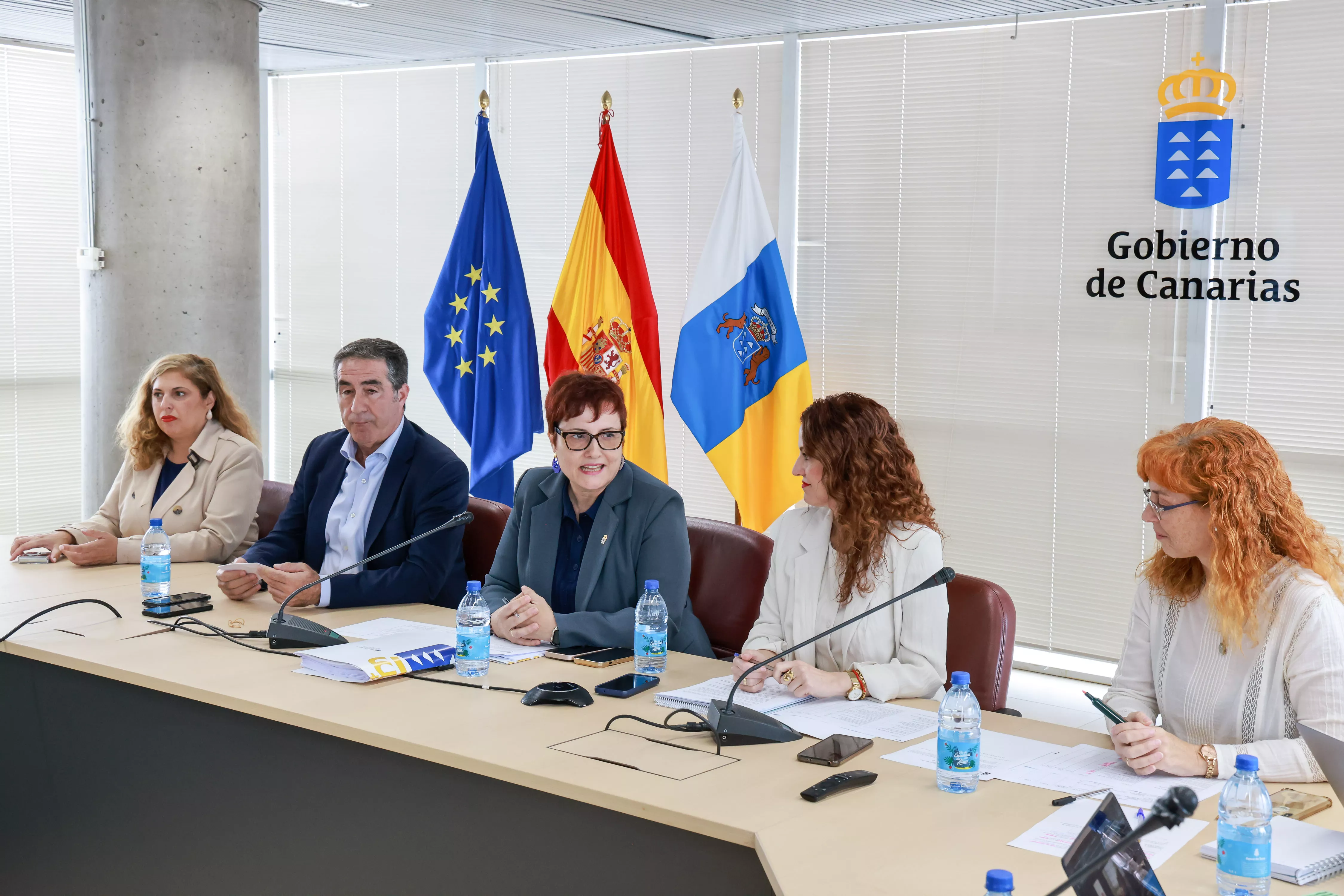 Reunión del Foro Canario de la Inmigración. / ACFI PRESS