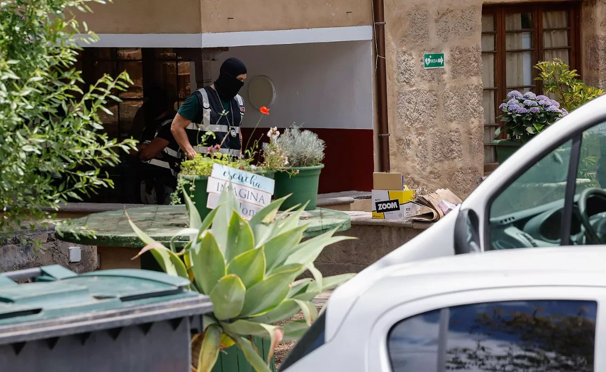 Imagen del registro del centro de menores tras las denuncias por delitos de odio / EFE - ELVIRA URQUIJO