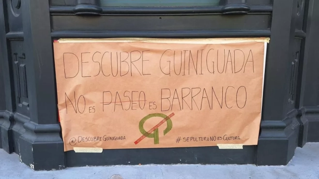 Uno de los carteles de la intervención de Descubre Guiniguada / ATLÁNTICO HOY Uno de los carteles de la intervención de Descubre Guiniguada / ATLÁNTICO HOY