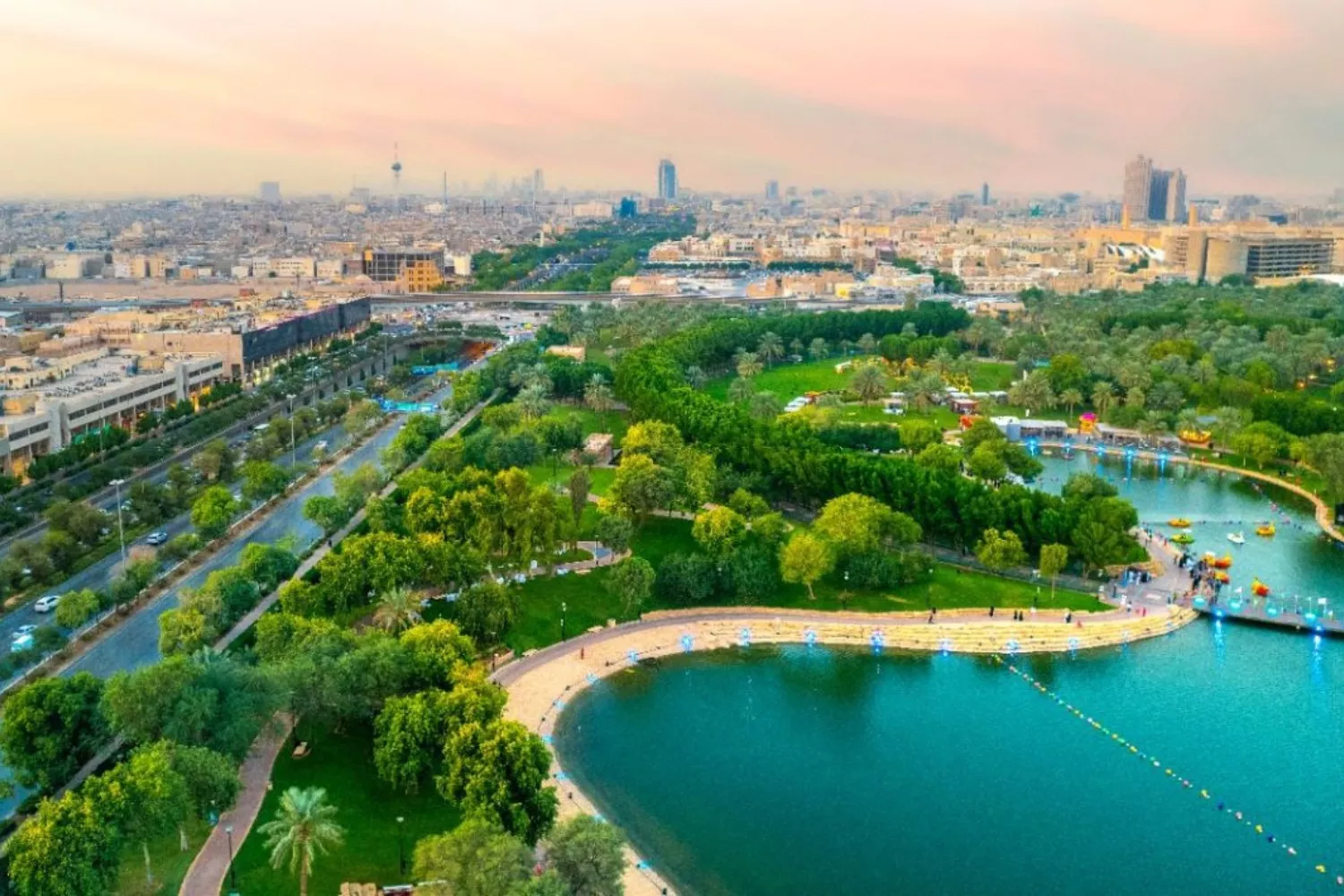 Arabia Saudí y España refuerzan su cooperación con el foco en inversión, energía e infraestructuras./ CEDIDA