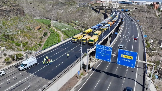 La fila de camiones. / AH