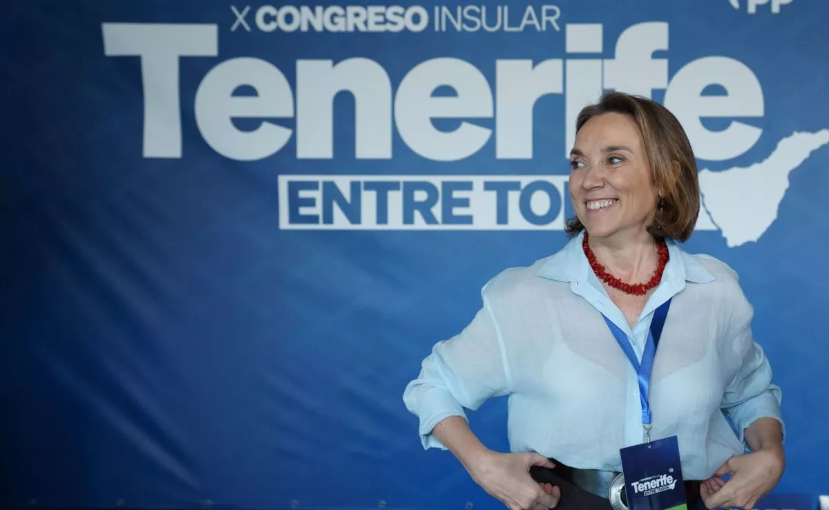 La secretaria general del PP, Cuca Gamarra, en el X Congreso Insular del Partido Popular de Tenerife, que se celebró en Santa Cruz. / EFE 