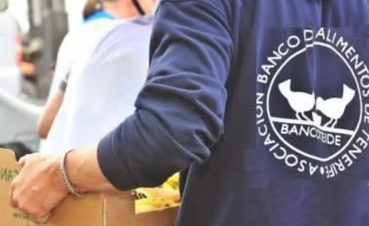 Persona voluntaria del Banco de Alimentos de Tenerife|BANCOTEIDE