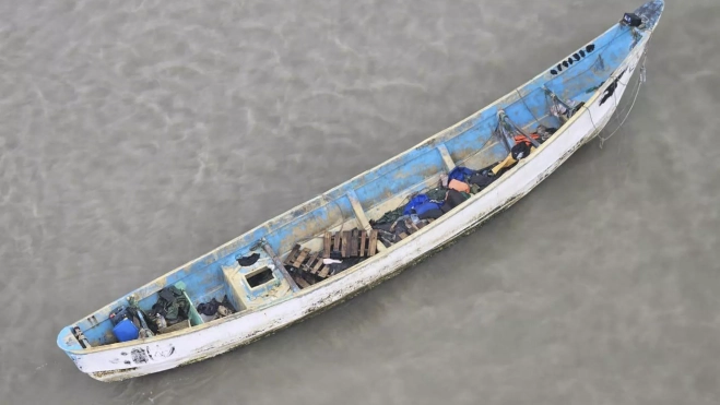 En la imagen, fotografía tomada el 13/04/2024 del cayuco. / EFE - POLICÍA FEDERAL DE BRASIL En la imagen, fotografía tomada el 13/04/2024 del cayuco. / EFE - POLICÍA FEDERAL DE BRASIL