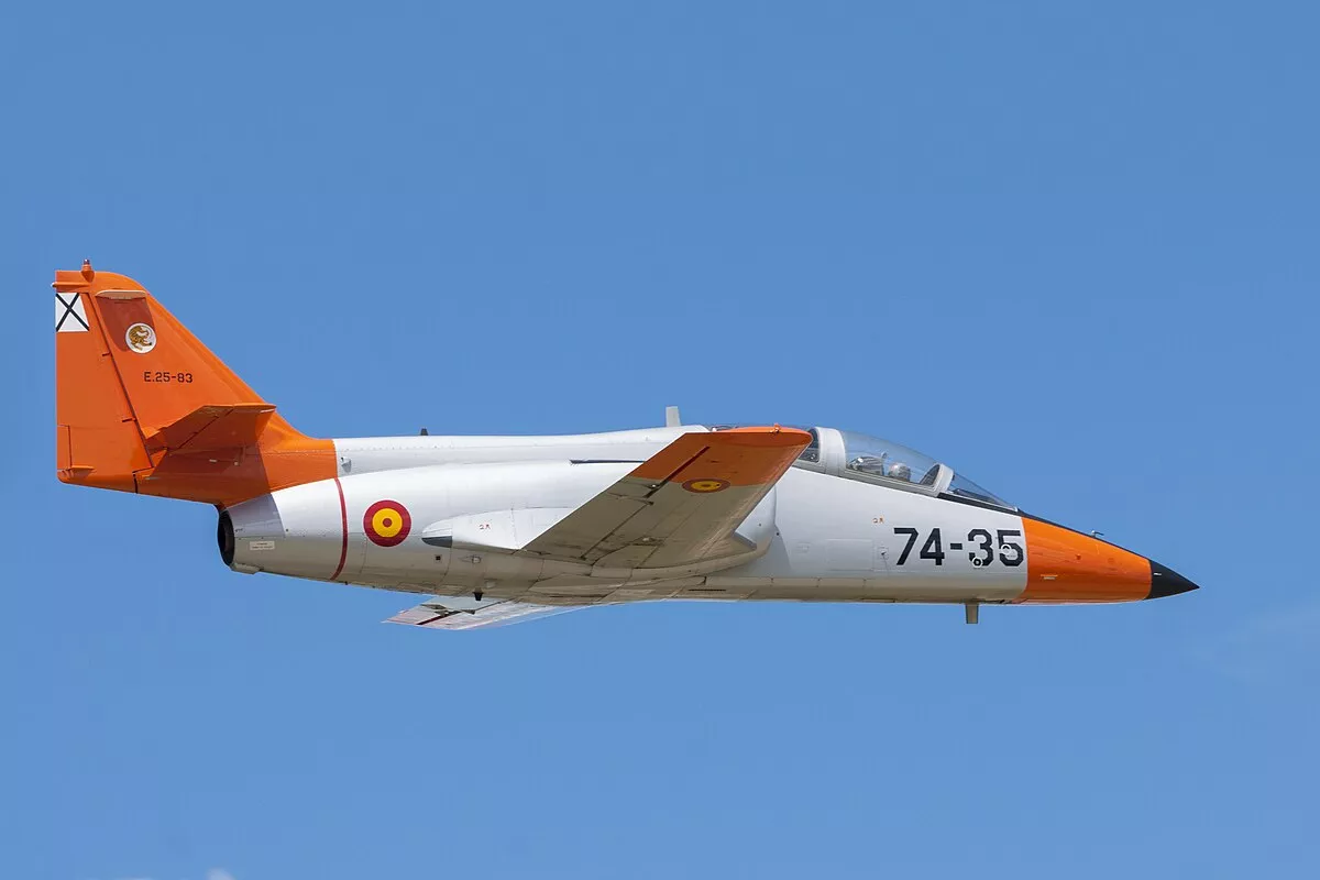 Avión C-101, conocido como 'culopollo'. /Wikimedia