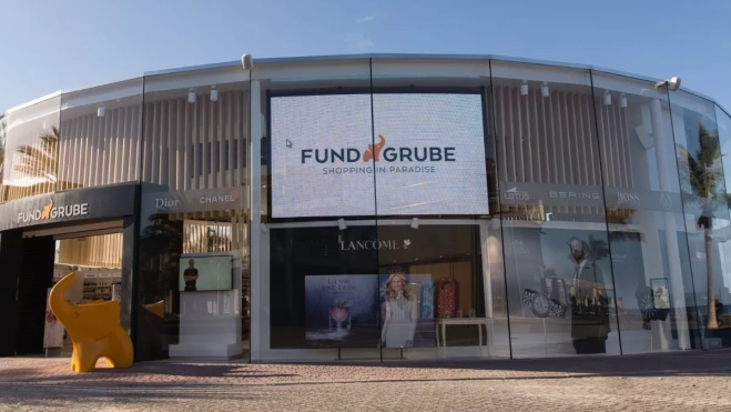 Tienda de Fund Grube en Meloneras / CÍRCULO DE EMPRESARIOS