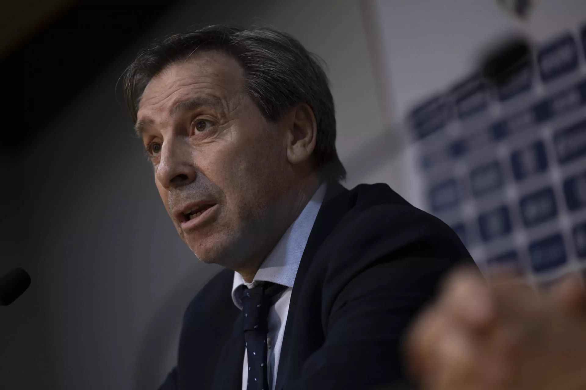 El nuevo presidente del CD Tenerife, Felipe Miñambres, en rueda de prensa / EFE / MIGUEL BARRETO