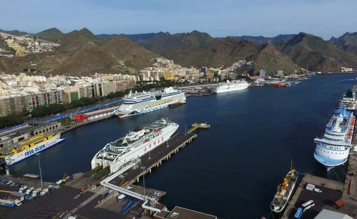 Muelle de Santa Cruz de Tenerife / AUTORIDAD PORTUARIA