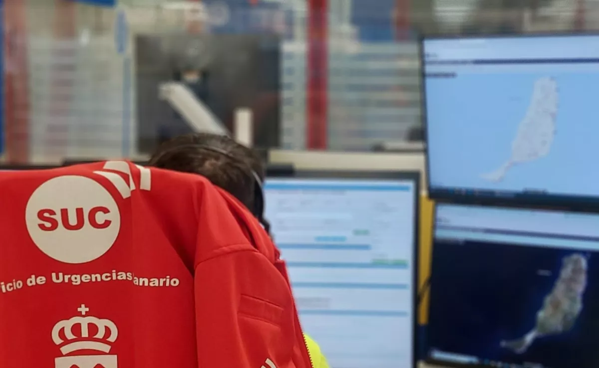 Un trabajador del Servicio de Urgencias Canario / 112 CANARIAS