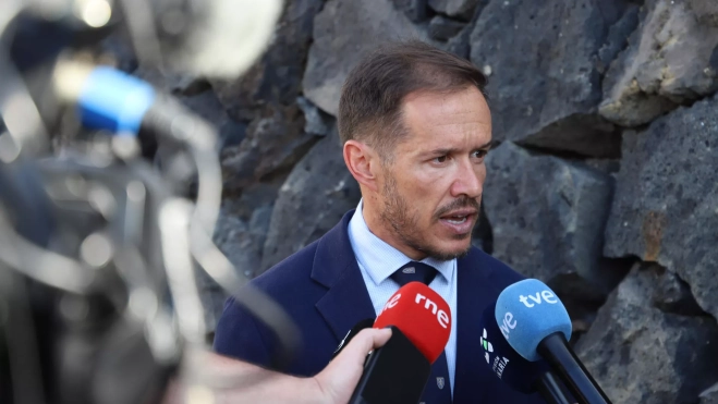 El consejero de Transición Ecológica y Energía del Gobierno de Canarias, Mariano Hernández Zapata./ EFE El consejero de Transición Ecológica y Energía del Gobierno de Canarias, Mariano Hernández Zapata./ EFE