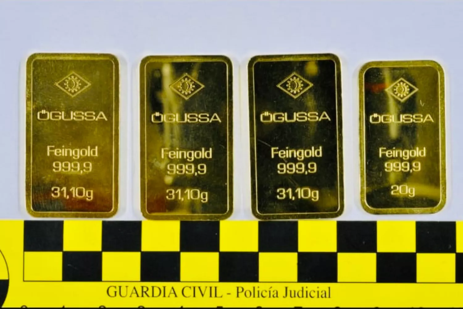 Lingotes de oro sustraídos en un robo en La Palma./ GUARDIA CIVIL