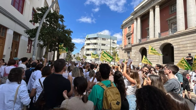 Imagen de la guagua turística de Santa Cruz de Tenerife en 2019.AYUNTAMIENTO DE SANTA CRUZ DE TENERIFE (1)