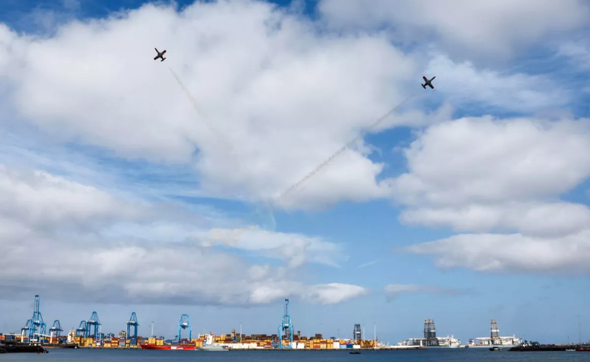 Patrulla Águila sobre los cielos de Canarias / EFE