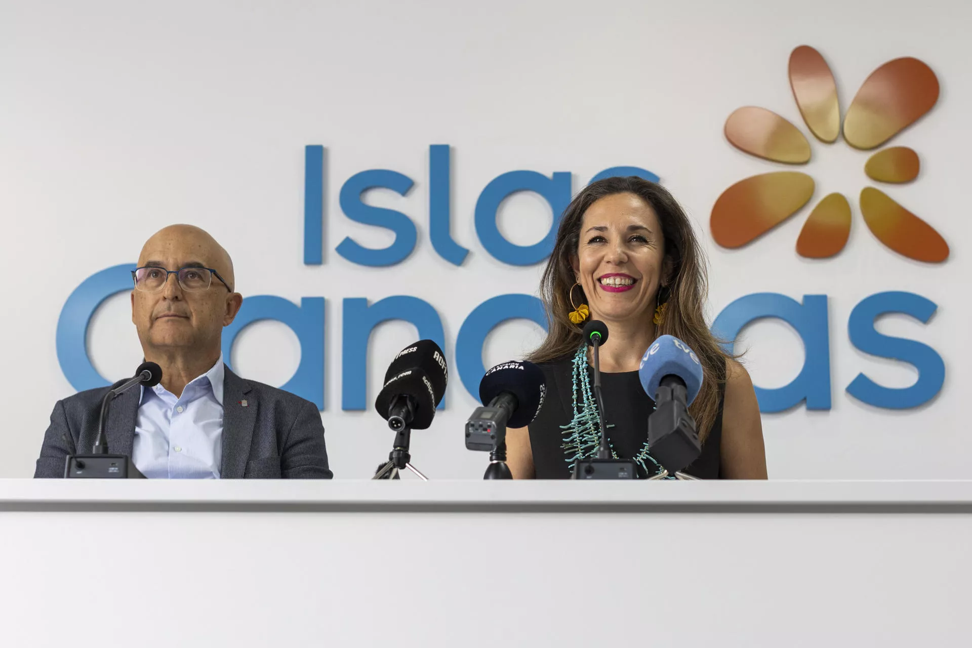 Canarias regulará por fin el turismo en caravana con un reglamento pionero y consensuado. / QUIQUE CURBELO-EFE