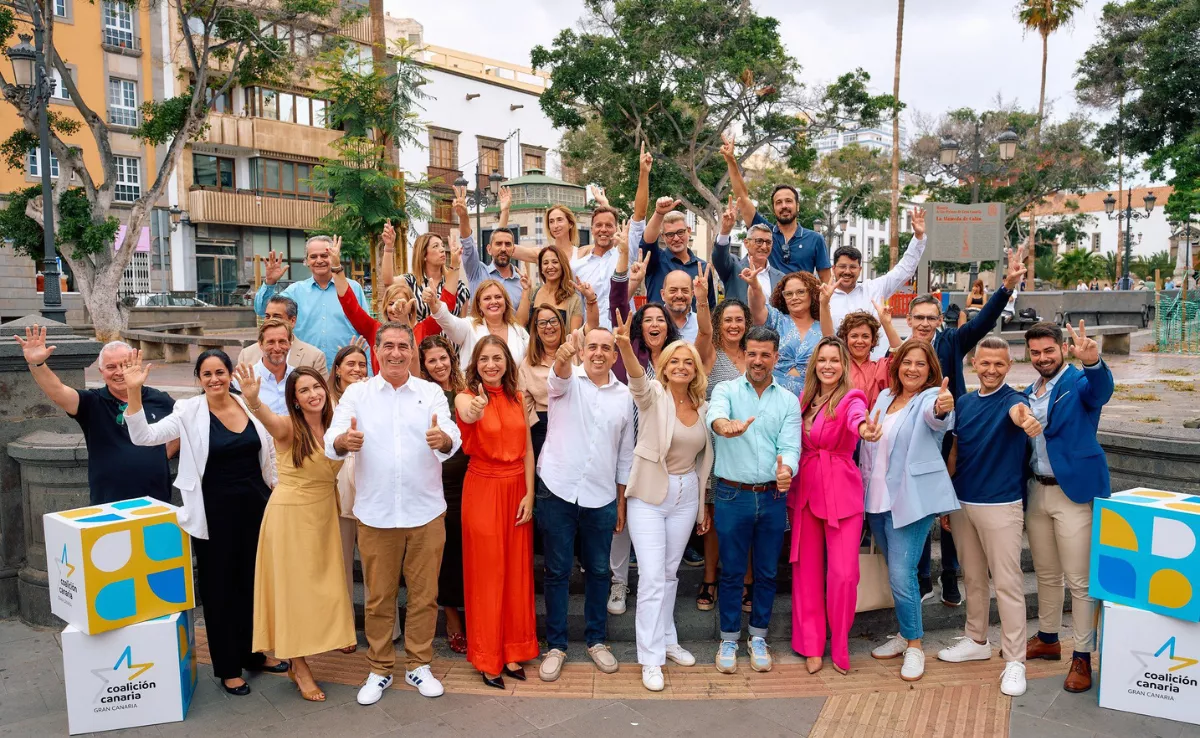 Foto de familia de la asamblea de CC en Las Palmas de Gran Canaria