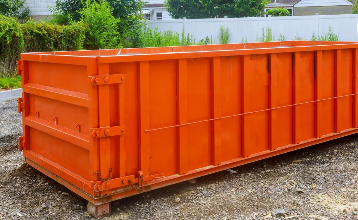 Contenedor de obra./ ARCHIVO