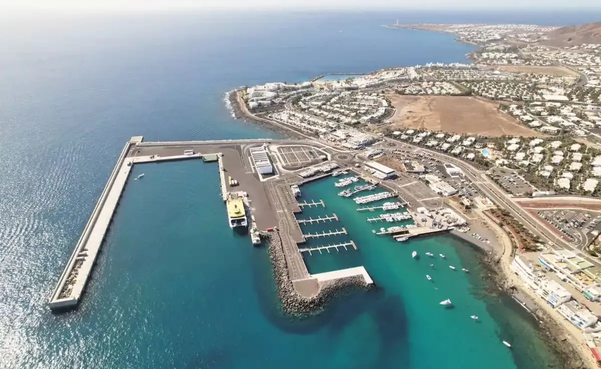 Puerto de Playa Blanca, en Lanzarote./ ARCHIVO