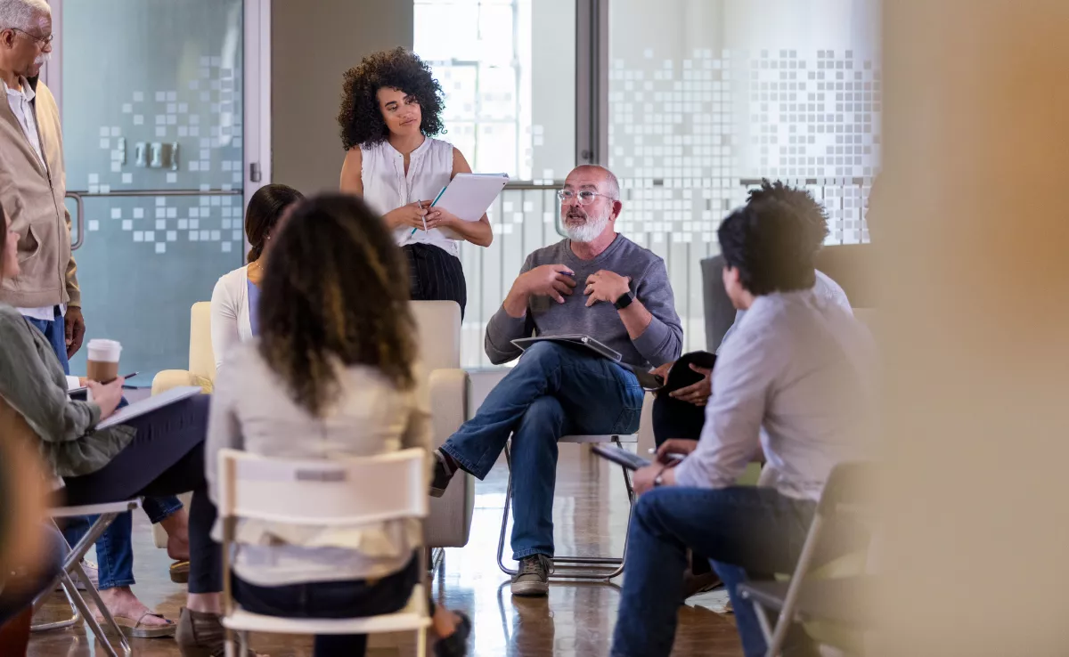 Reunión de una junta de vecinos. / IMAGEN DE LA RED