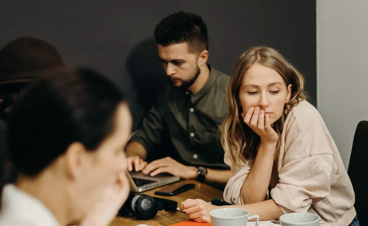 La juventud canaria está cada vez más sobrecualificada, aunque se encuentra un mercado laboral precario / AH La juventud canaria está cada vez más sobrecualificada, aunque se encuentra un mercado laboral precario / AH