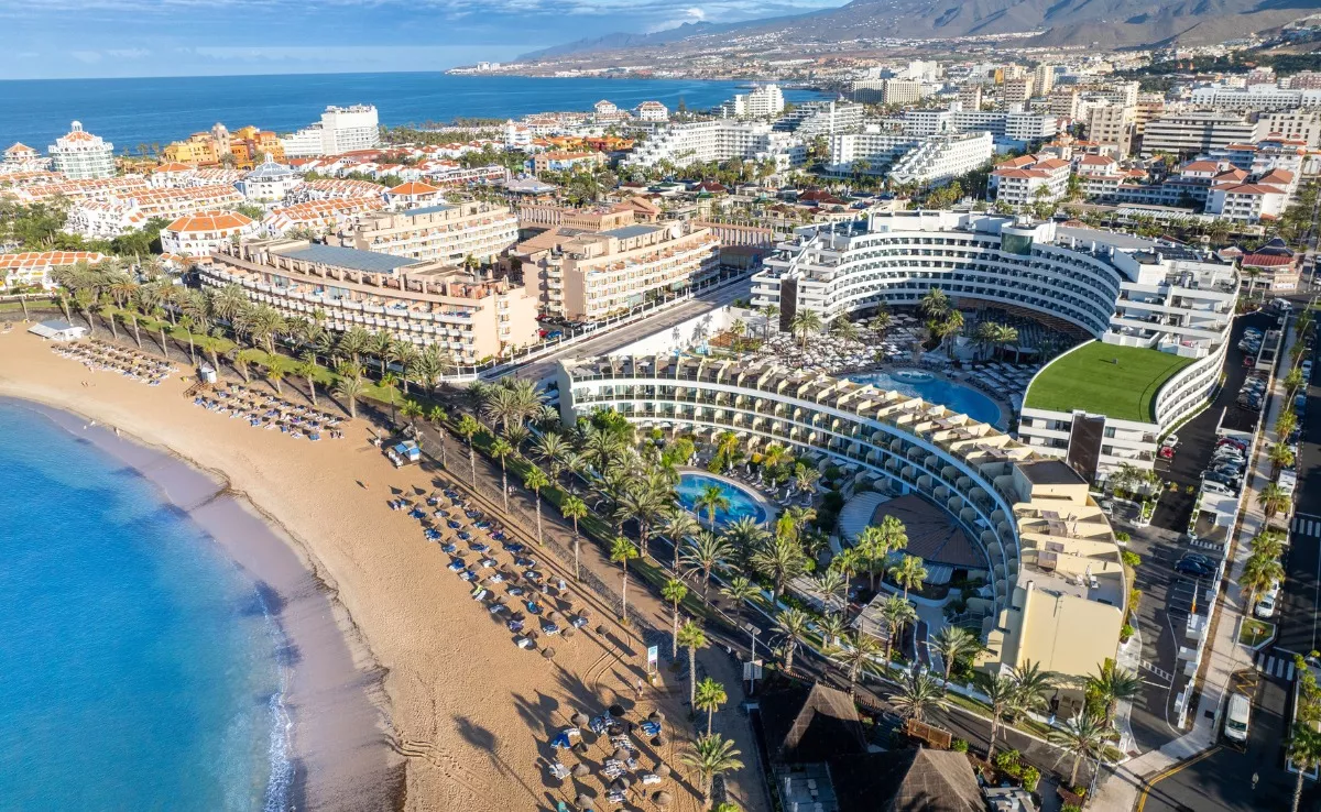 Complejo hotelero Mare Nostrum Resort, situado en el sur de Tenerife./ CEDIDA