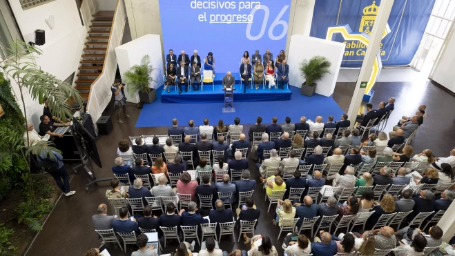 5b066d95111af84b713bcc446035c4337f55475aw