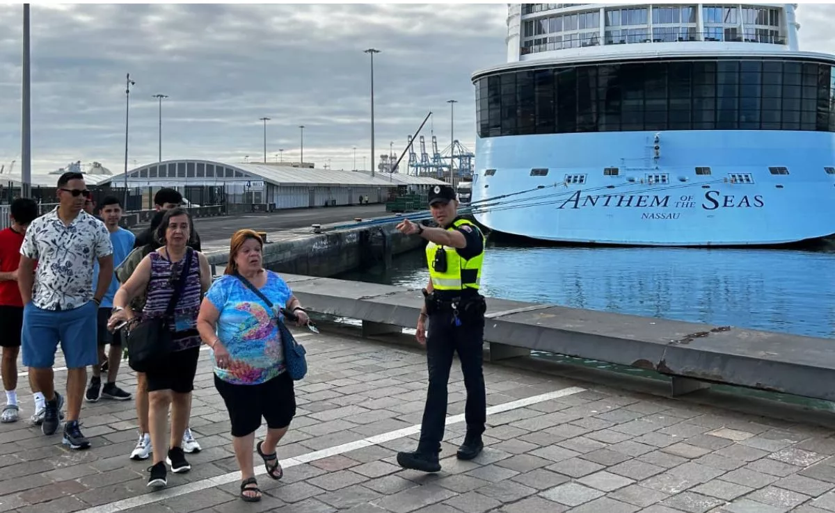 El agente Artemis Casañas, nuevo secretario nacional del sindicato de la Policía Portuaria SPPLB. / AH