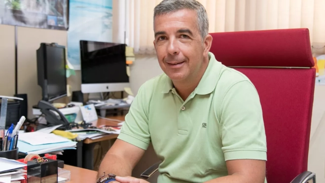 El profesor de la ULL Eduardo ParraULL (2) El profesor de la ULL Eduardo ParraULL (2)