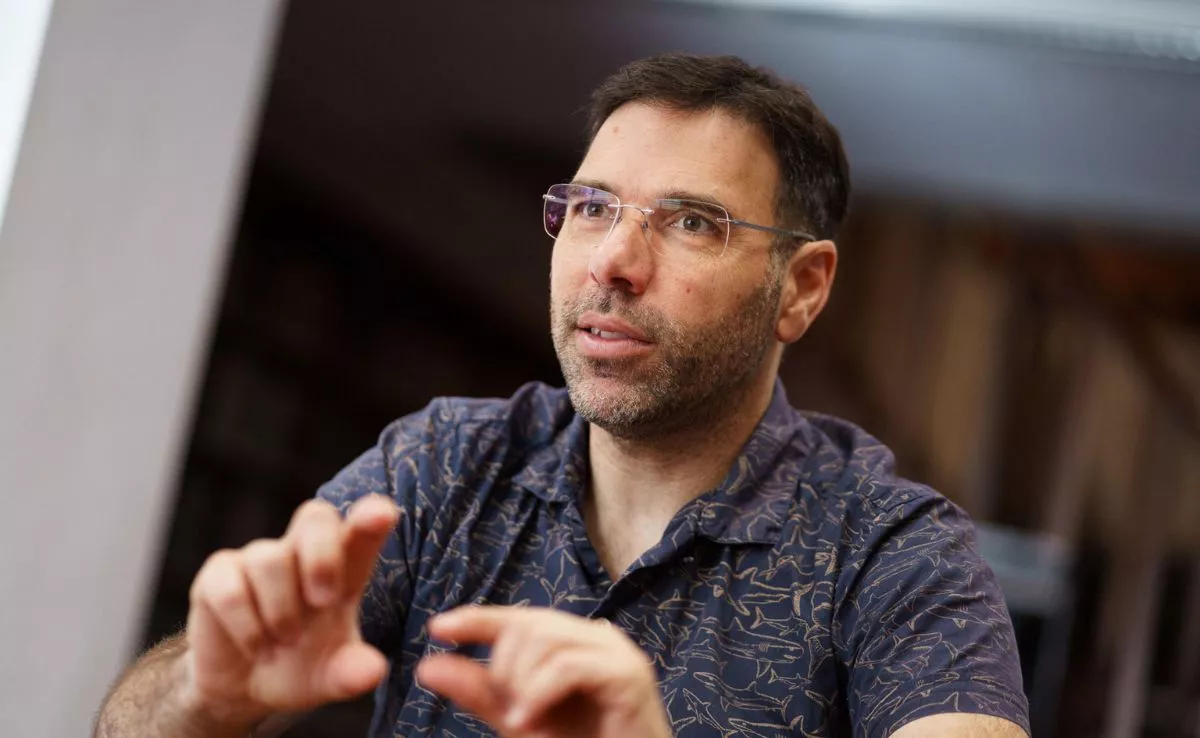 El investigador del Instituto de Astrofísica de Canarias (IAC) Enric Pallé. / EFE/Ramón de la Rocha 