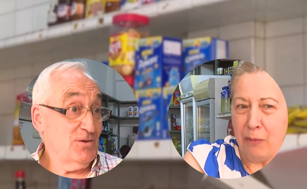 Juan y Reyes, dueños de la última venta de El Toscal que echó el cierre el lunes 30 de junio./ MONTAJE AH