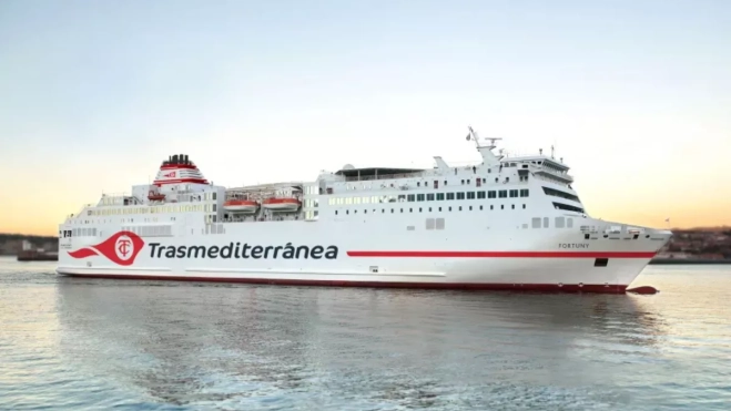 Buque 'Fortuny' de Naviera Armas Trasmediterránea./ ARMAS Buque 'Fortuny' de Naviera Armas Trasmediterránea./ ARMAS