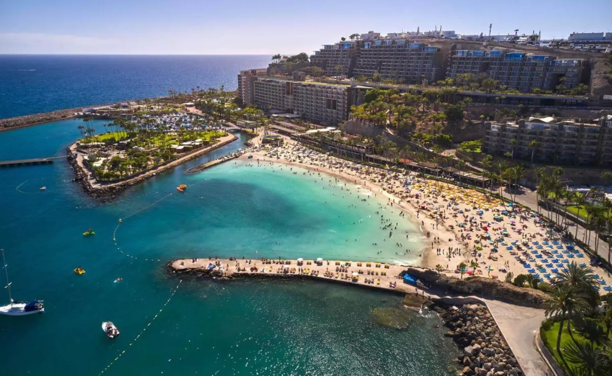 Imagen aérea de Anfi del Mar / HOLA ISLAS CANARIAS