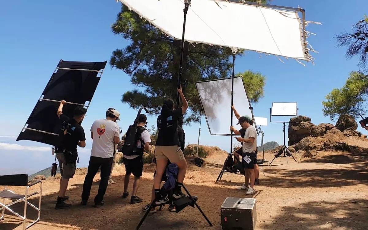 Macaronesia Films adquiere el mayor fondo de iluminación de Madrid y se afianza en Canarias. / AH